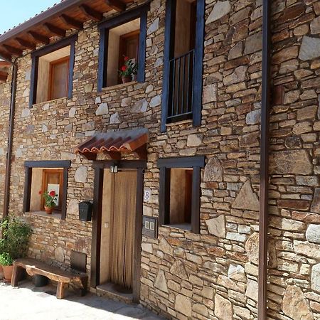 La Casa Emboscada Villa Horcajo de la Sierra Luaran gambar
